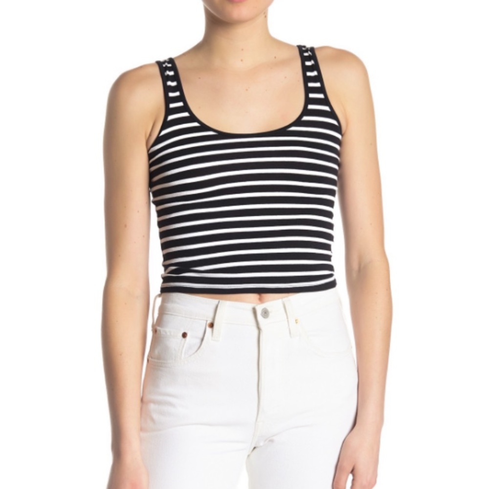 Scoop Neck Crop Knit Tank